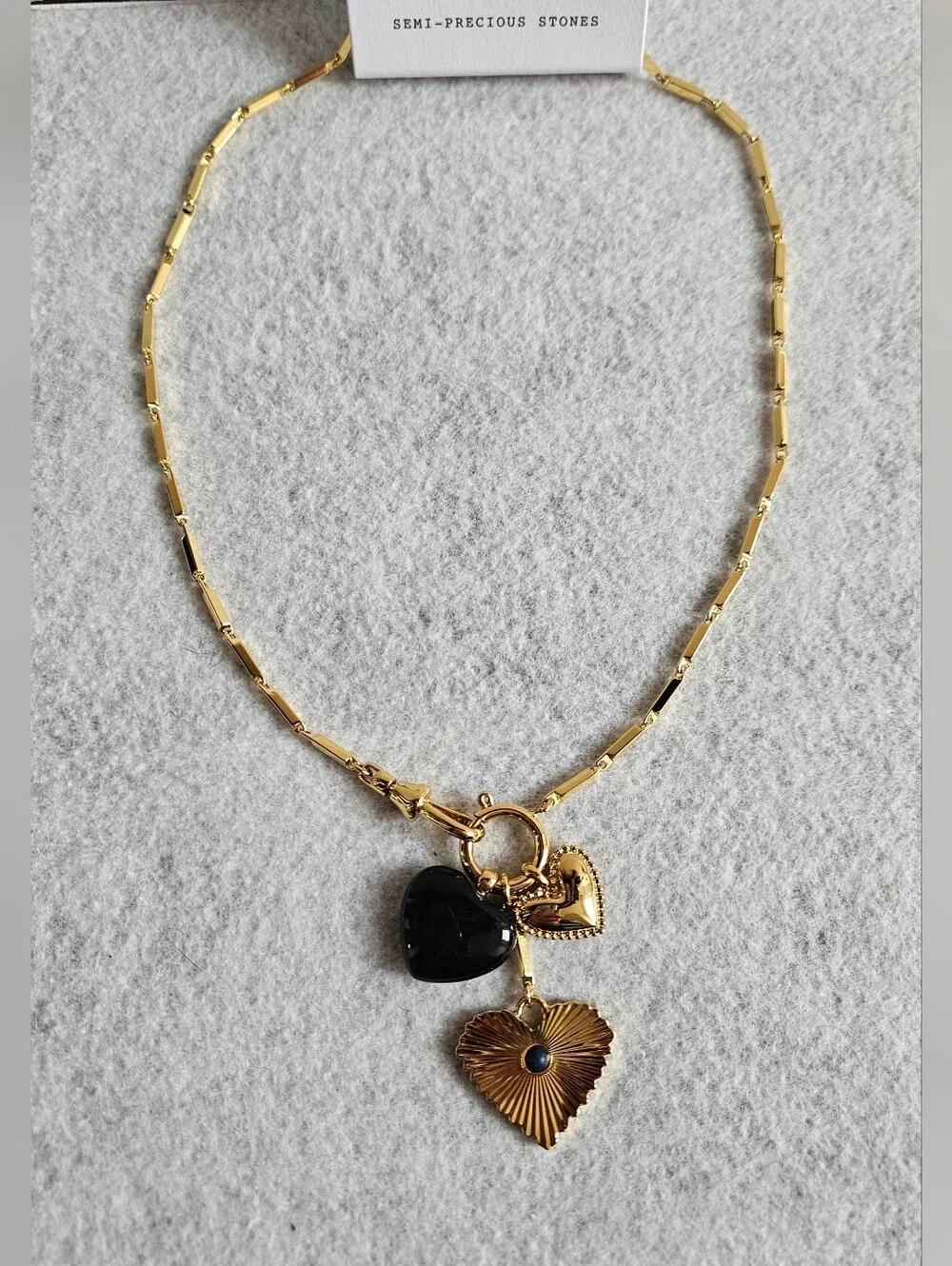 Madewell Engine Turned Lapis Heart Charm Necklace - Picture 6 of 14